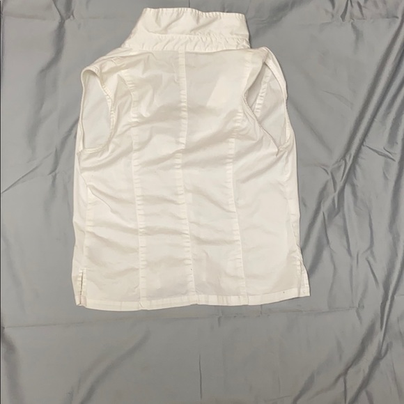 White Polo Ralph Lauren sleeveless shirt - Picture 2 of 3